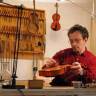 Zu Besuch beim Geigenbauer Michael Rhonheimer